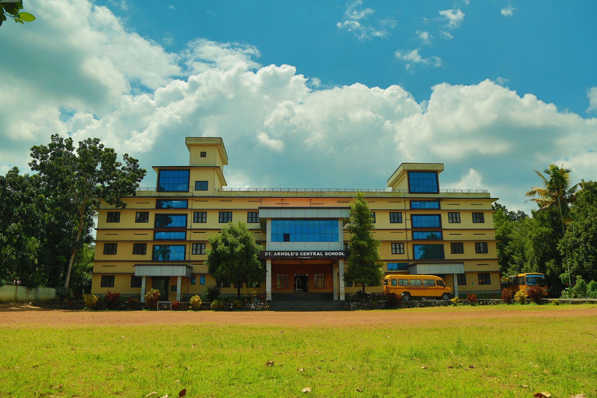 About St. Arnold's School